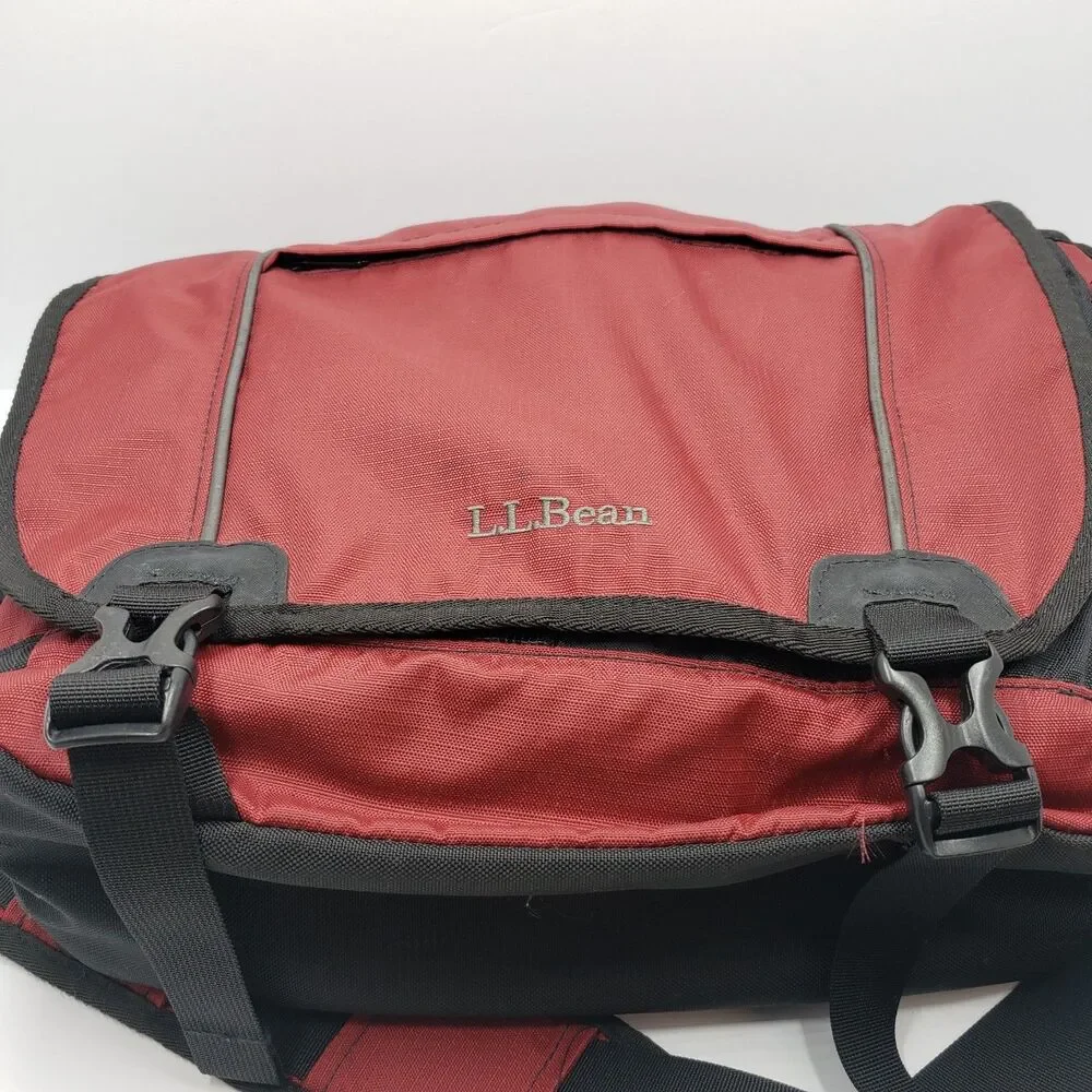 LL Bean Red Travel Messenger Bag Laptop Sleeve Carry On Organizer Crossbody